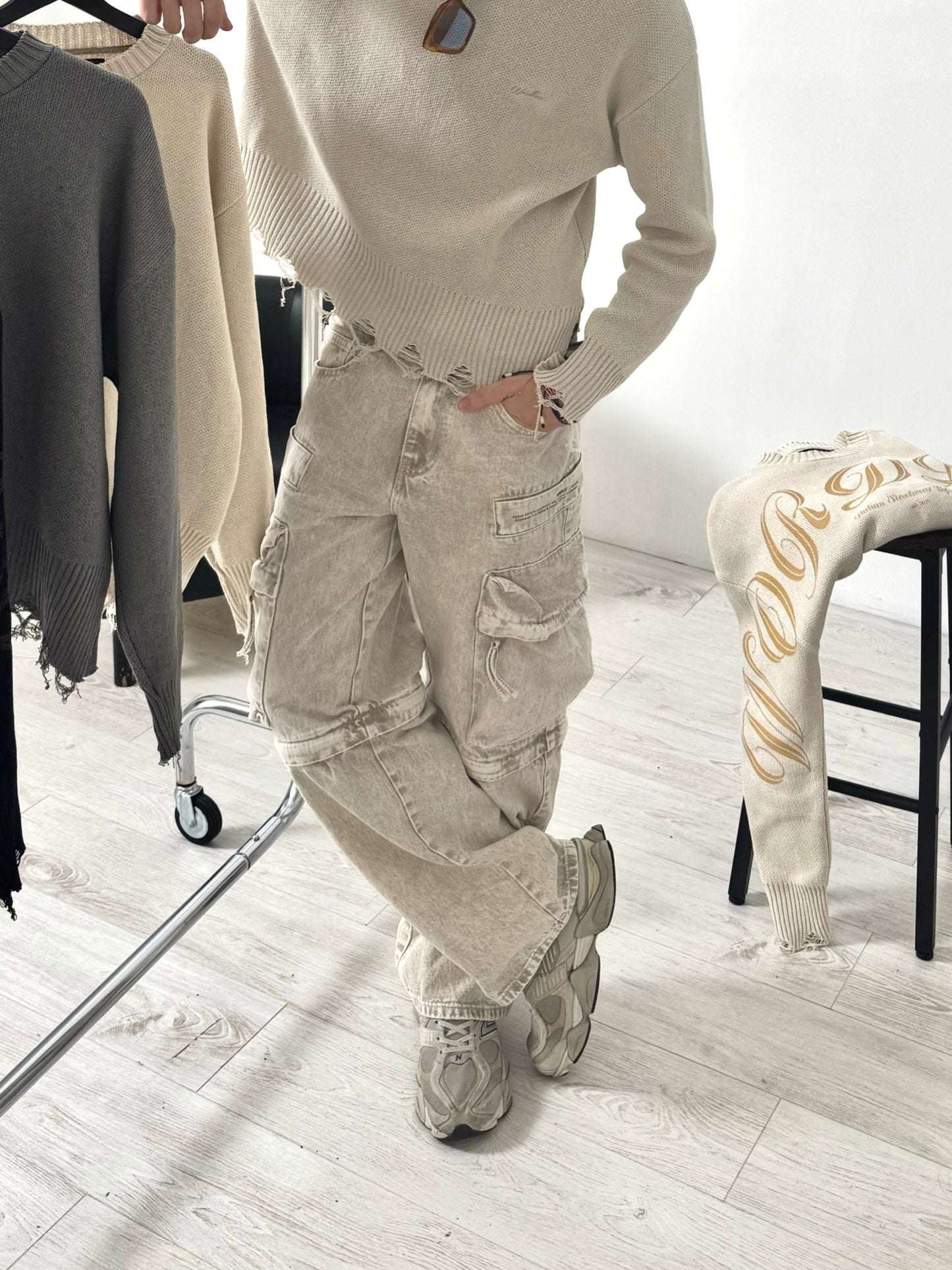 WORDLESS WASHED DENIM POCKETS CARGO