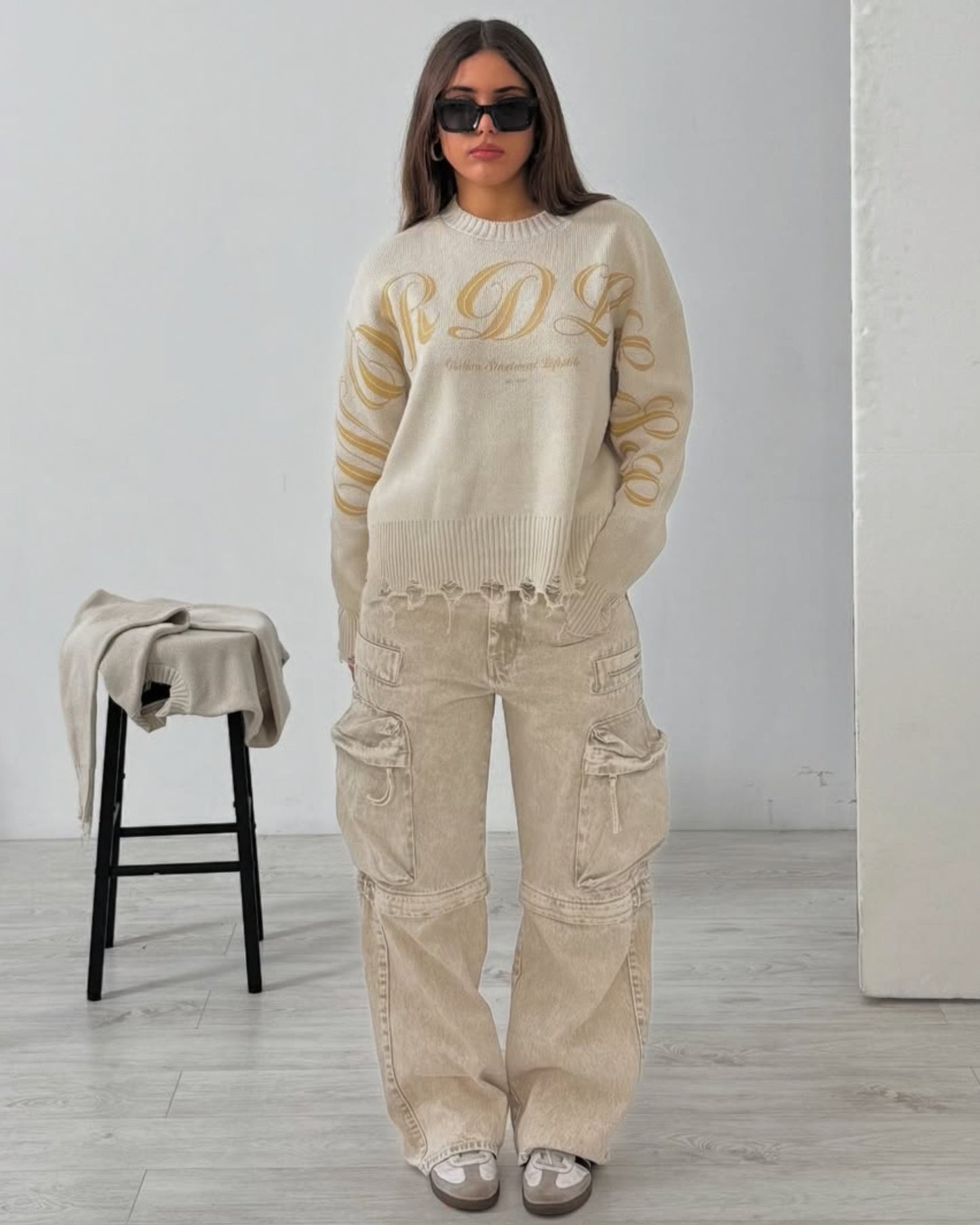 WORDLESS DISTRESSED SWEATER FW24