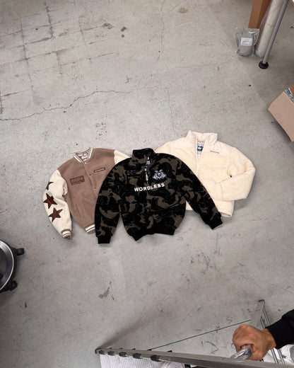 WORDLESS ICONIC TEDDY HALF ZIP PULLOVER