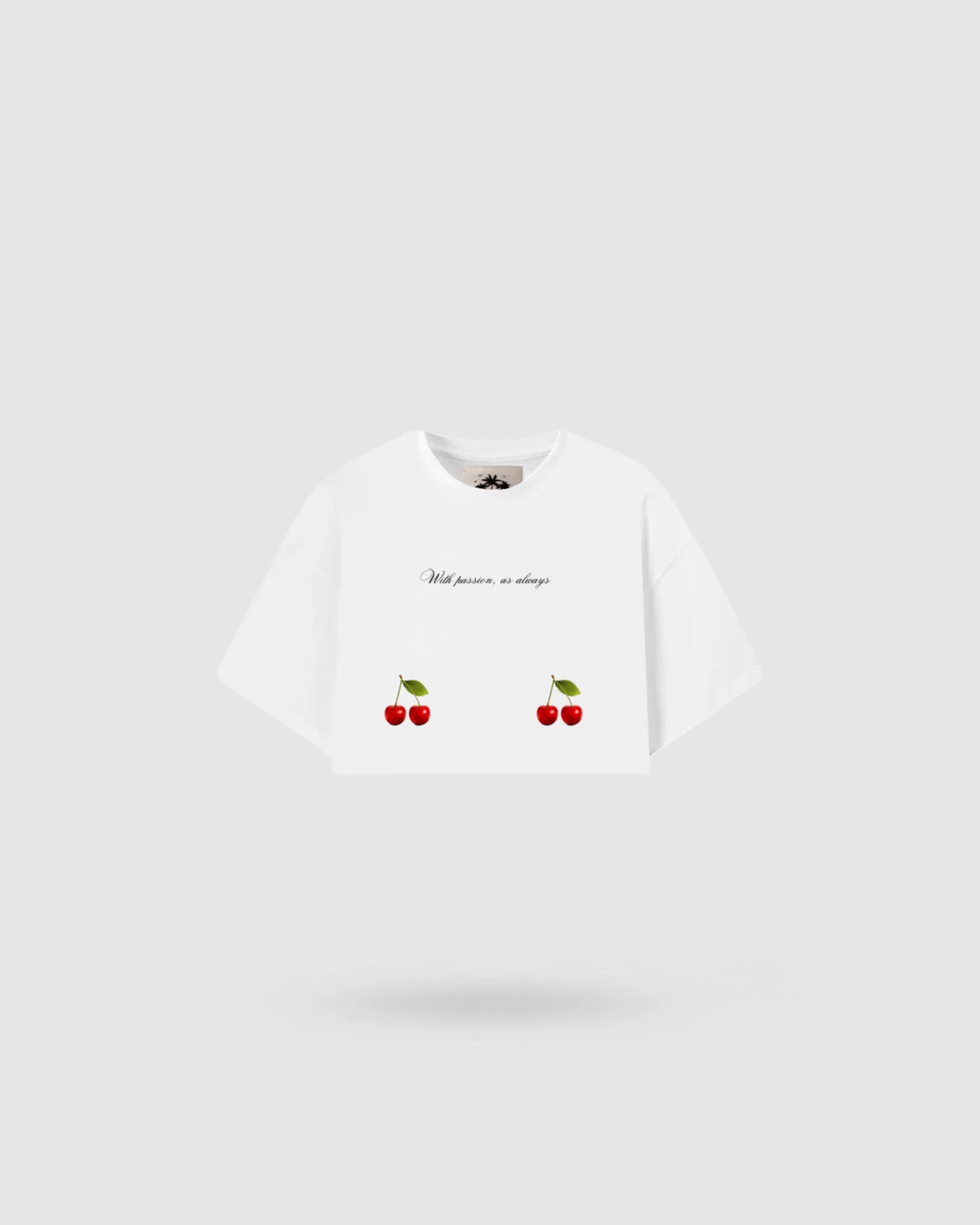 WORDLESS WOMAN'S CHERRY ULTRA-BOXY TEE 300