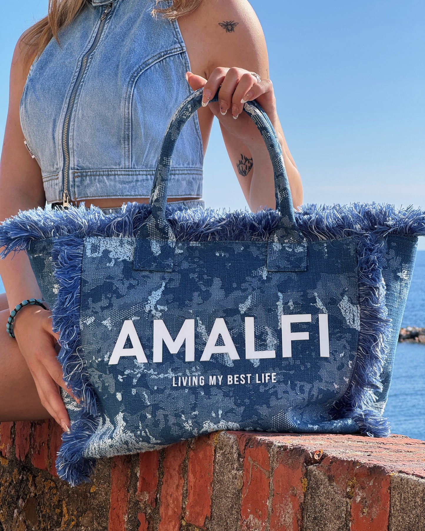 WORDLESS AMALFI BOAT BAG SS25
