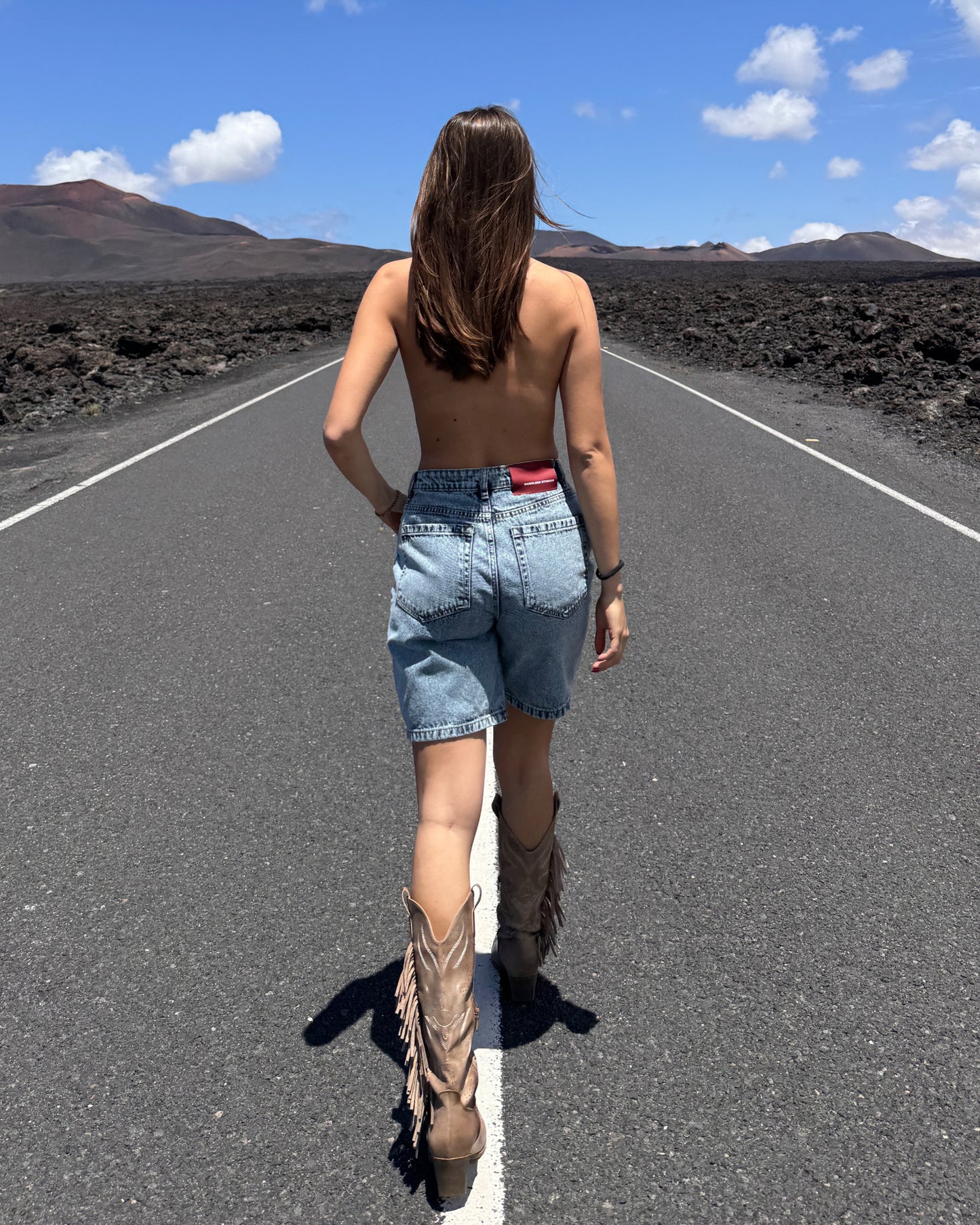 WORDLESS Womans Denim Shorts SS26