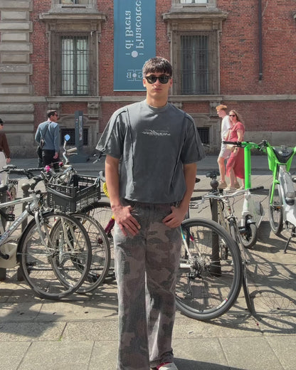 WORDLESS Studios Ash Reverse Tee 350